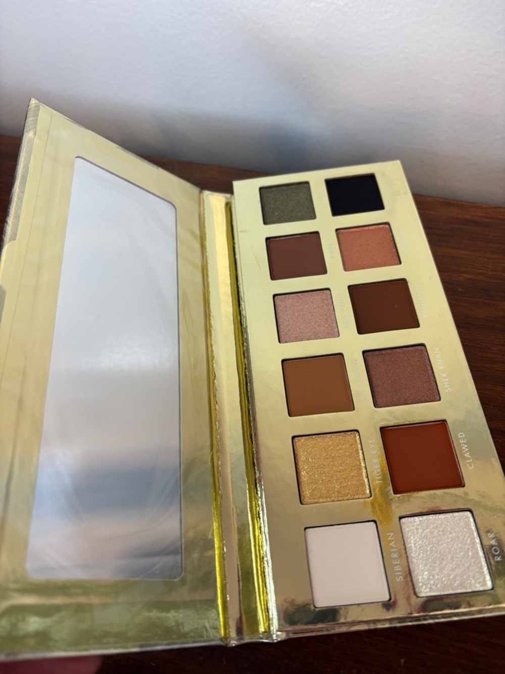 Shared Planet- Tiger Collection Eye Shadow Palette